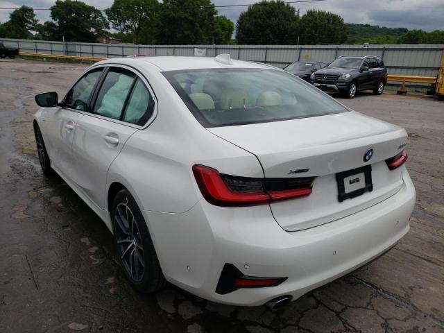 Photo 2 VIN: 3MW5P9J09M8B97795 - BMW 330XE 