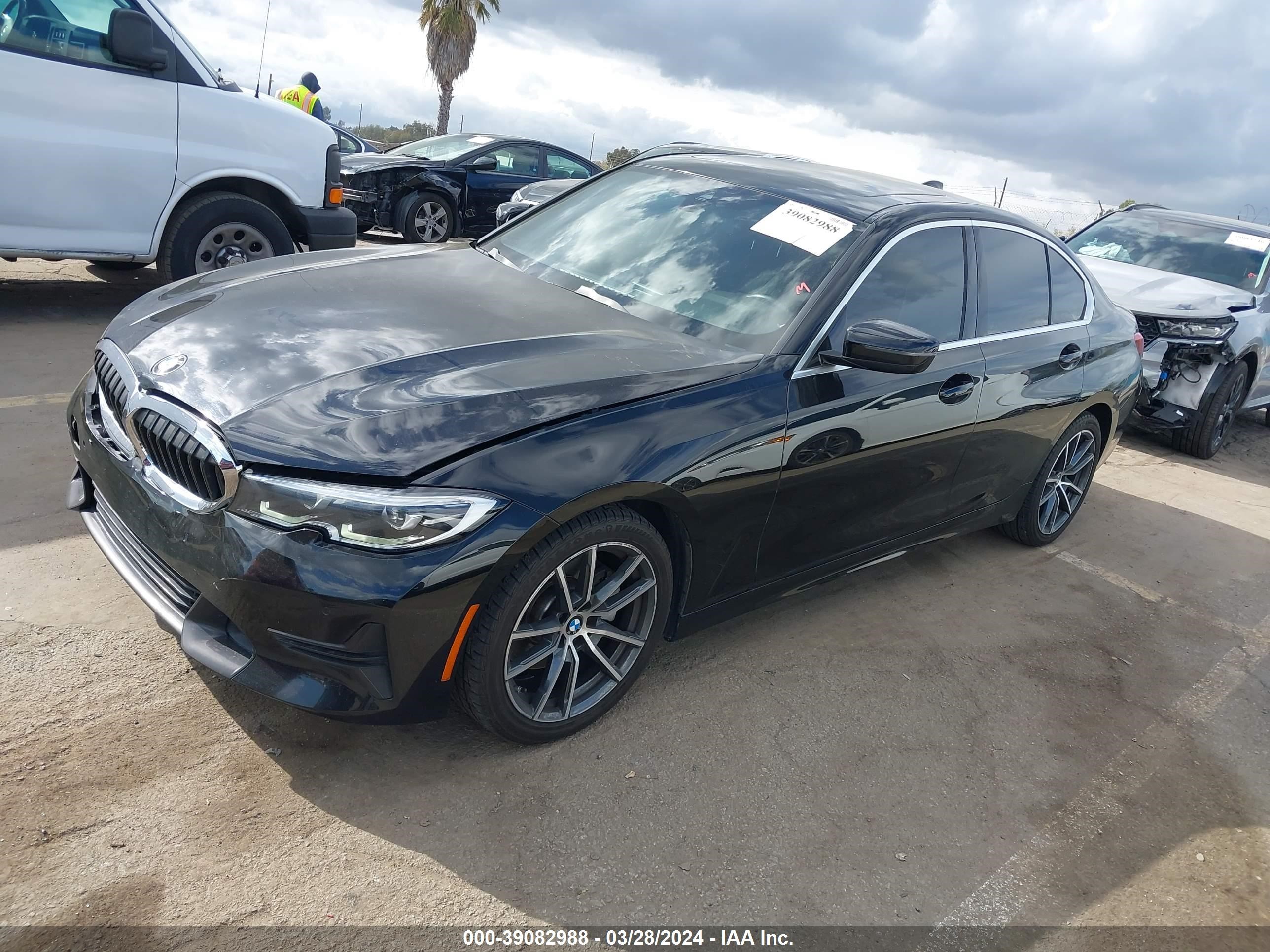 Photo 1 VIN: 3MW5R1J00L8B03698 - BMW 3ER 