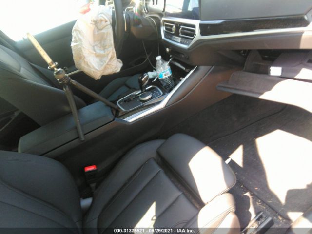 Photo 4 VIN: 3MW5R1J00L8B19612 - BMW 3 