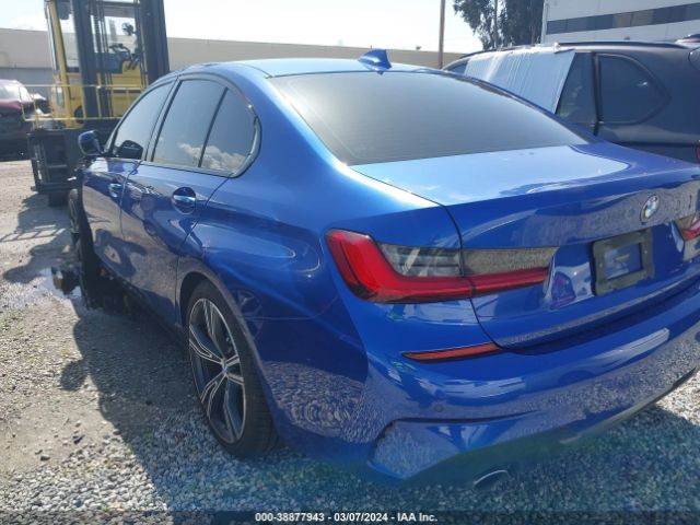 Photo 2 VIN: 3MW5R1J00M8B71193 - BMW 330I 