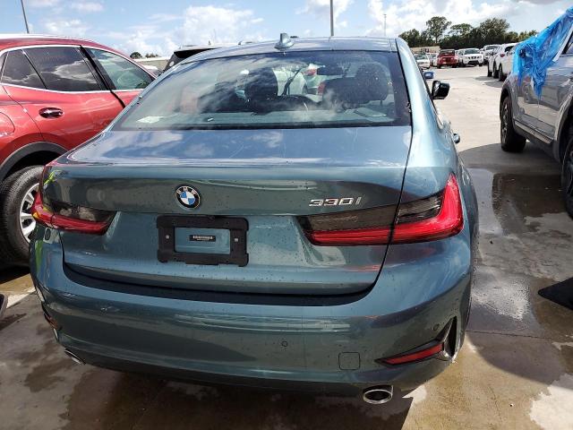 Photo 5 VIN: 3MW5R1J00M8B73445 - BMW 330I 