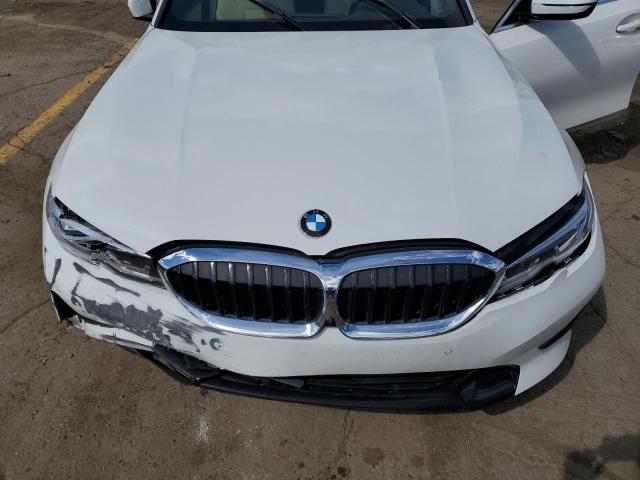 Photo 10 VIN: 3MW5R1J00M8B89967 - BMW 330I 