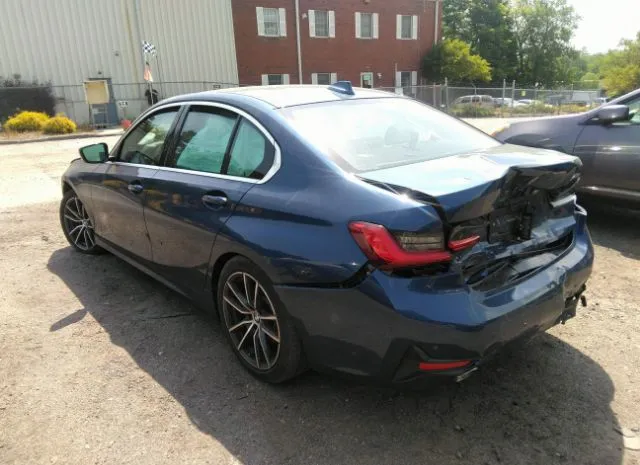 Photo 2 VIN: 3MW5R1J00M8C02376 - BMW 3 SERIES 