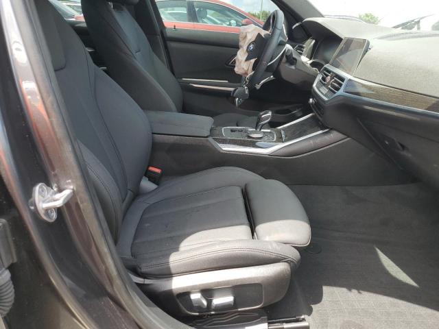 Photo 4 VIN: 3MW5R1J00M8C03947 - BMW 330I 