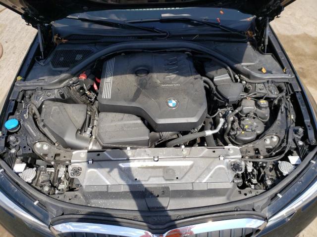 Photo 10 VIN: 3MW5R1J00M8C11210 - BMW 330I 