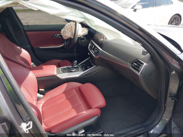 Photo 4 VIN: 3MW5R1J00N8C27831 - BMW 330I 