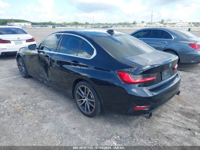 Photo 2 VIN: 3MW5R1J01L8B07582 - BMW 330I 