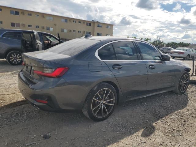 Photo 2 VIN: 3MW5R1J01L8B10630 - BMW 330I 