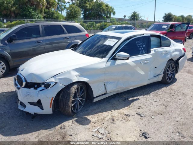 Photo 1 VIN: 3MW5R1J01L8B13012 - BMW 330I 