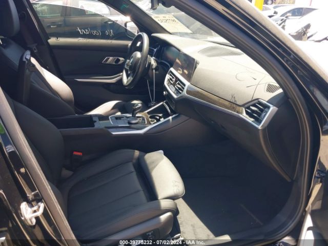 Photo 4 VIN: 3MW5R1J01L8B16430 - BMW 330I 