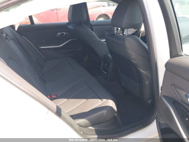 Photo 7 VIN: 3MW5R1J02L8B12886 - BMW 330I 