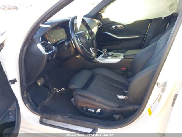 Photo 4 VIN: 3MW5R1J02L8B46777 - BMW 330I 