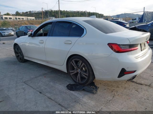 Photo 2 VIN: 3MW5R1J02M8B49969 - BMW 330I 