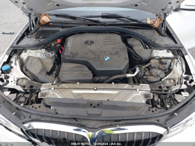 Photo 9 VIN: 3MW5R1J02M8B71275 - BMW 330I 