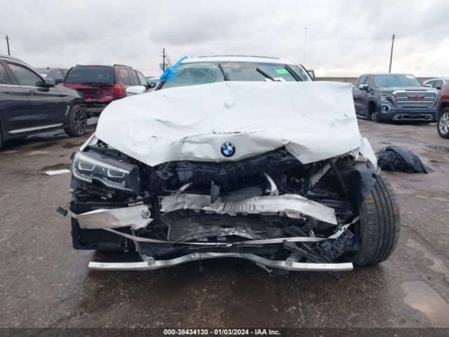 Photo 5 VIN: 3MW5R1J02M8C03819 - BMW 330I 