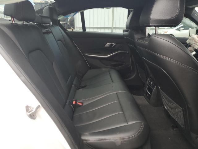 Photo 9 VIN: 3MW5R1J02N8C27698 - BMW 330I 