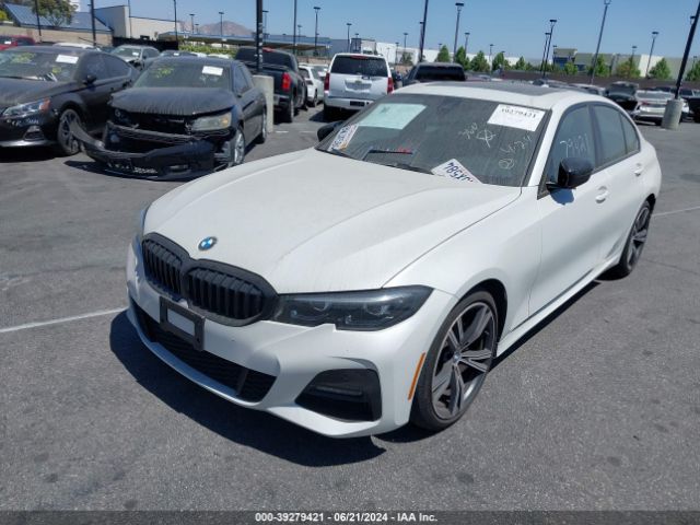 Photo 1 VIN: 3MW5R1J02N8C41858 - BMW 330I 