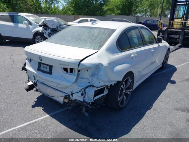 Photo 3 VIN: 3MW5R1J02N8C41858 - BMW 330I 