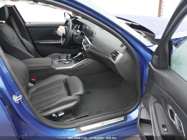 Photo 4 VIN: 3MW5R1J02N8C56103 - BMW 330I 