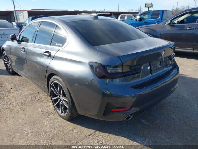 Photo 2 VIN: 3MW5R1J02N8C72298 - BMW 330I 