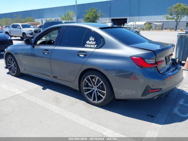 Photo 2 VIN: 3MW5R1J03L8B23637 - BMW 330I 