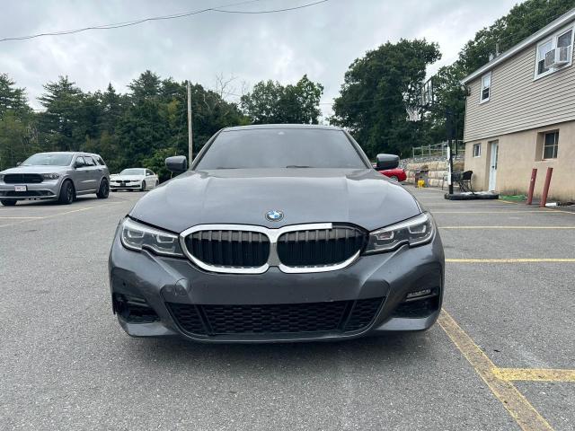 Photo 4 VIN: 3MW5R1J03M8B50841 - BMW 330I 