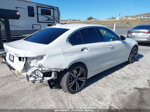 Photo 3 VIN: 3MW5R1J03M8B61841 - BMW 3 SERIES 