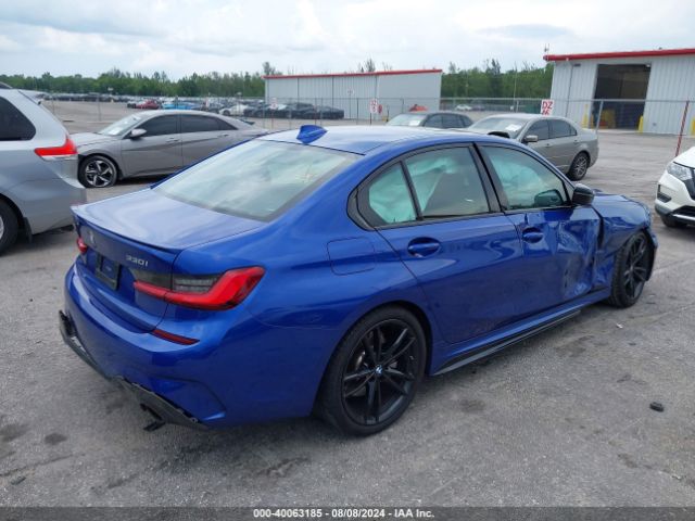 Photo 3 VIN: 3MW5R1J03M8B98498 - BMW 330I 