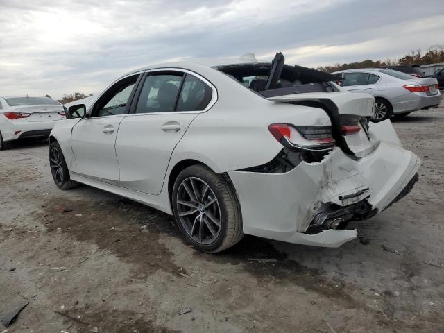 Photo 1 VIN: 3MW5R1J03M8C10326 - BMW 330I 