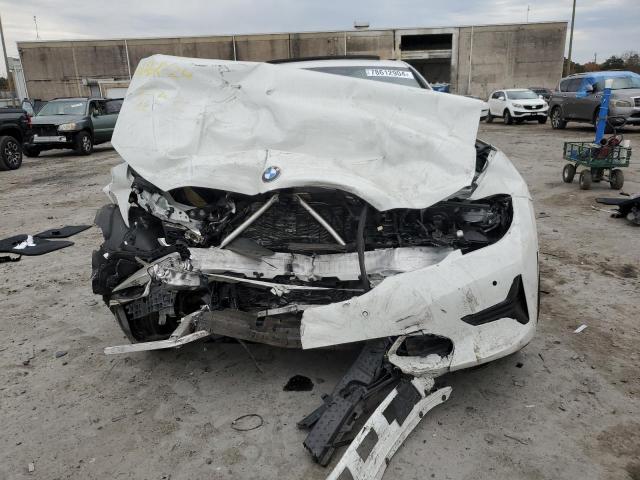 Photo 4 VIN: 3MW5R1J03M8C10326 - BMW 330I 