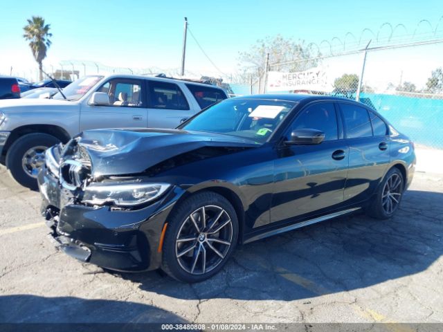 Photo 1 VIN: 3MW5R1J03N8C41870 - BMW 330I 