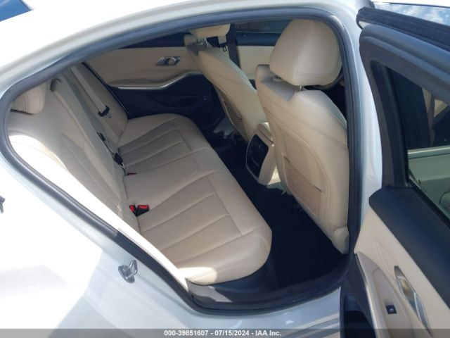 Photo 7 VIN: 3MW5R1J03N8C46826 - BMW 330I 