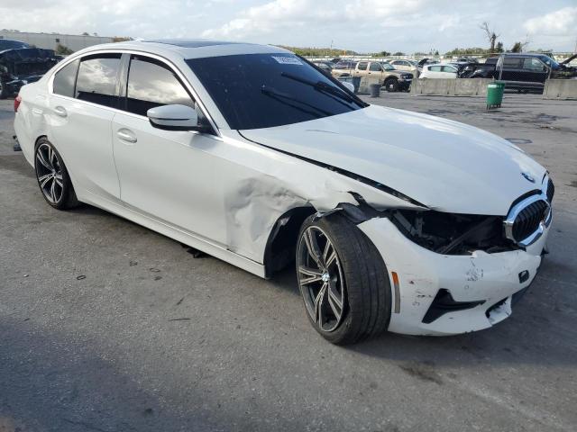 Photo 3 VIN: 3MW5R1J04L8B15076 - BMW 330I 