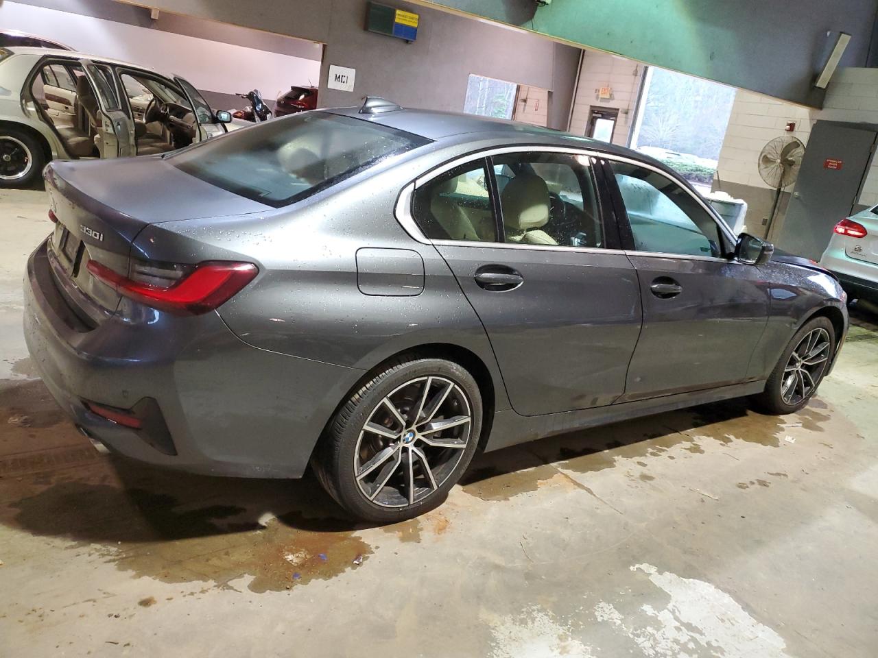 Photo 2 VIN: 3MW5R1J04L8B23758 - BMW 3 SERIES 