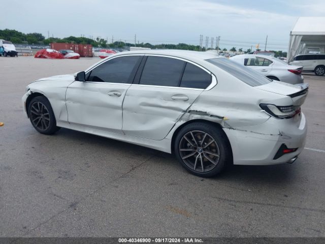 Photo 2 VIN: 3MW5R1J04M8B70189 - BMW 330I 