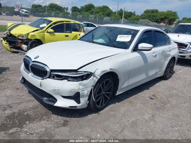 Photo 1 VIN: 3MW5R1J04M8B85002 - BMW 330I 