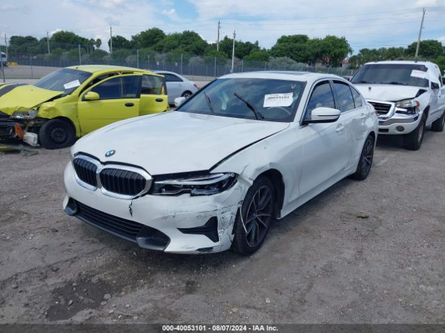 Photo 5 VIN: 3MW5R1J04M8B85002 - BMW 330I 