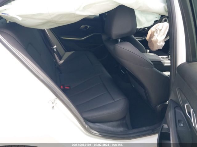 Photo 7 VIN: 3MW5R1J04M8B85002 - BMW 330I 