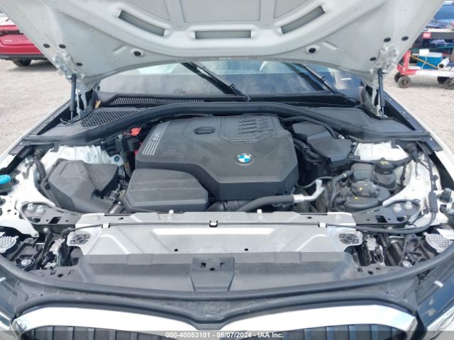 Photo 9 VIN: 3MW5R1J04M8B85002 - BMW 330I 