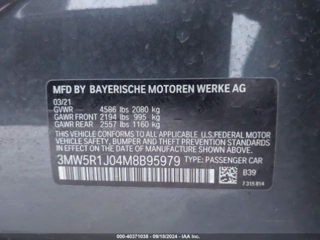 Photo 8 VIN: 3MW5R1J04M8B95979 - BMW 330I 