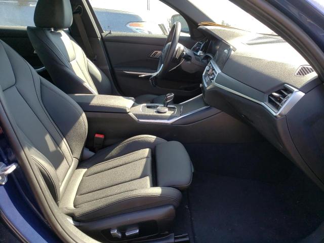 Photo 4 VIN: 3MW5R1J04M8C01876 - BMW 330I 