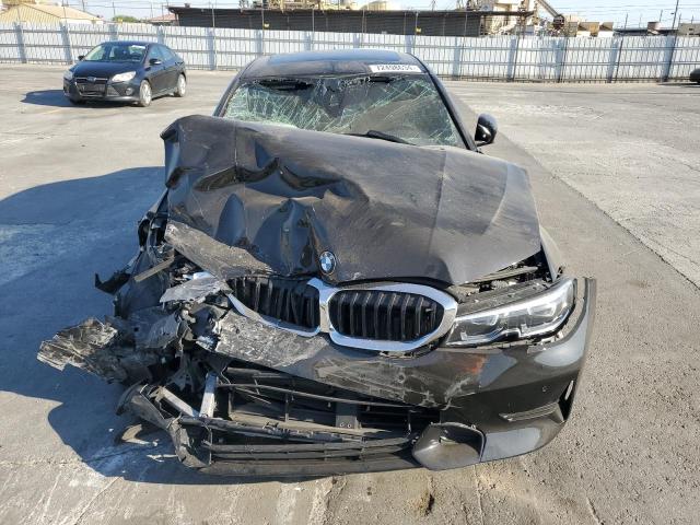 Photo 4 VIN: 3MW5R1J04N8C27833 - BMW 330I 