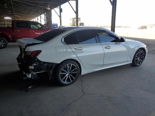 Photo 2 VIN: 3MW5R1J04N8C37374 - BMW 330I 