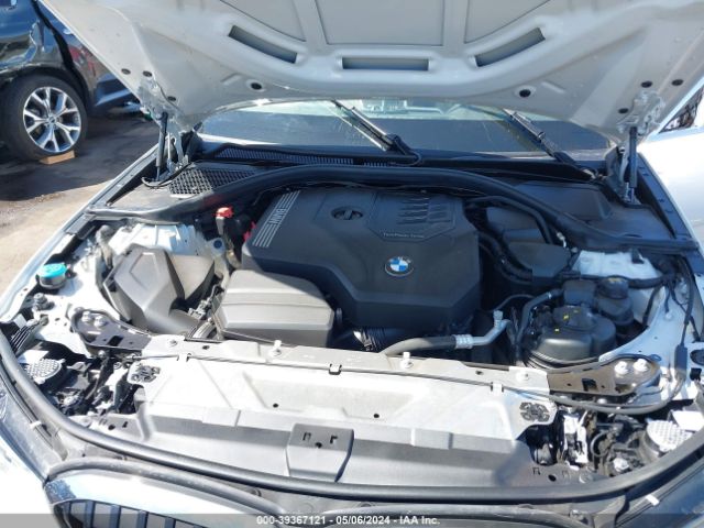 Photo 9 VIN: 3MW5R1J04N8C47497 - BMW 330I 