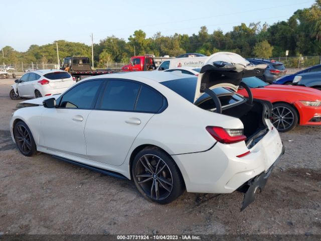 Photo 2 VIN: 3MW5R1J04N8C56698 - BMW 330I 