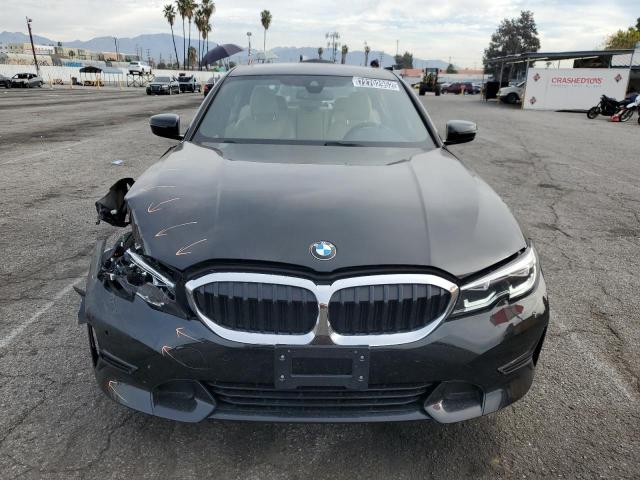 Photo 4 VIN: 3MW5R1J04N8C64154 - BMW 330I 