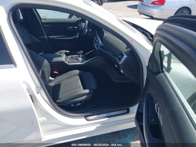 Photo 4 VIN: 3MW5R1J05L8B38723 - BMW 330I 