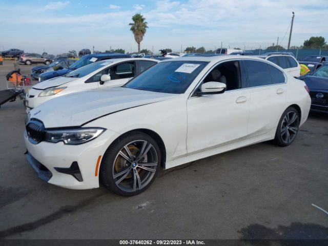 Photo 1 VIN: 3MW5R1J05M8C19349 - BMW 330I 