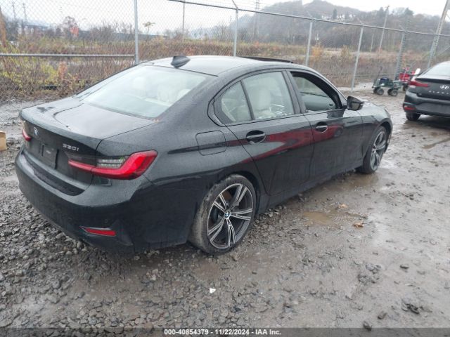 Photo 3 VIN: 3MW5R1J05N8C51879 - BMW 330I 