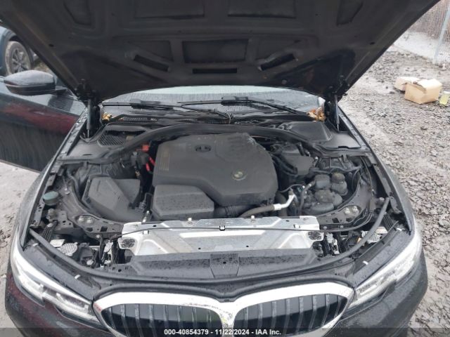 Photo 9 VIN: 3MW5R1J05N8C51879 - BMW 330I 